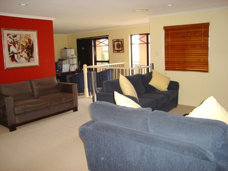14 Tracy Place, Sinnamon Park QLD 4073