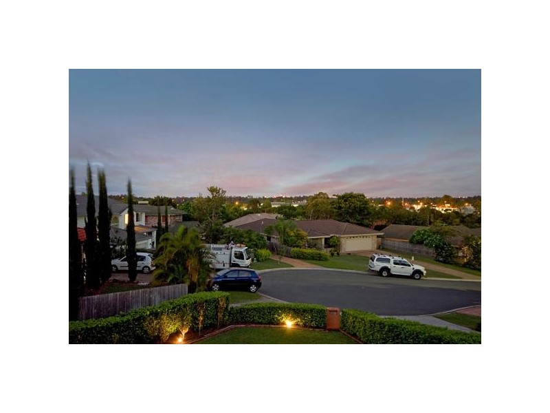 Sinnamon Park QLD 4073