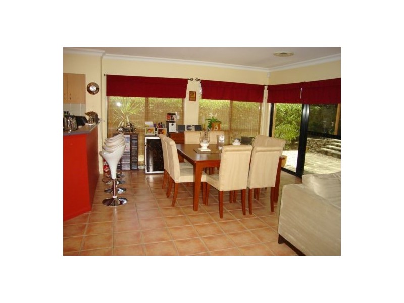 Sinnamon Park QLD 4073