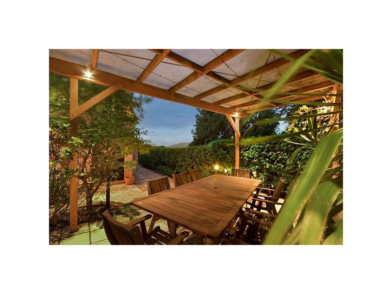 Sinnamon Park QLD 4073