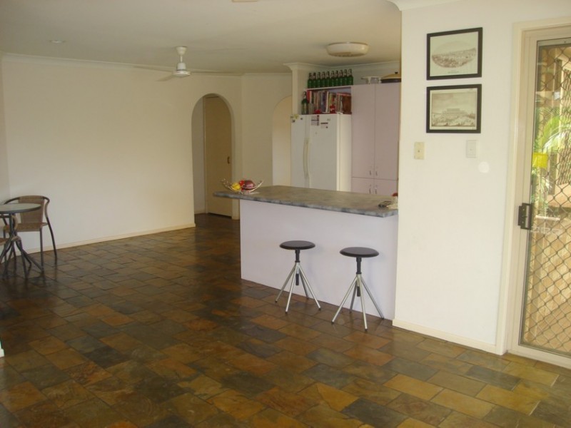 Sinnamon Park QLD 4073