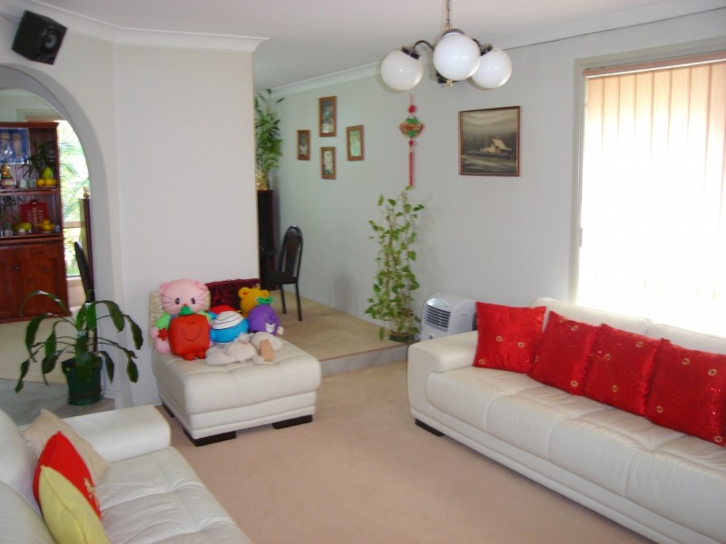 Sinnamon Park QLD 4073