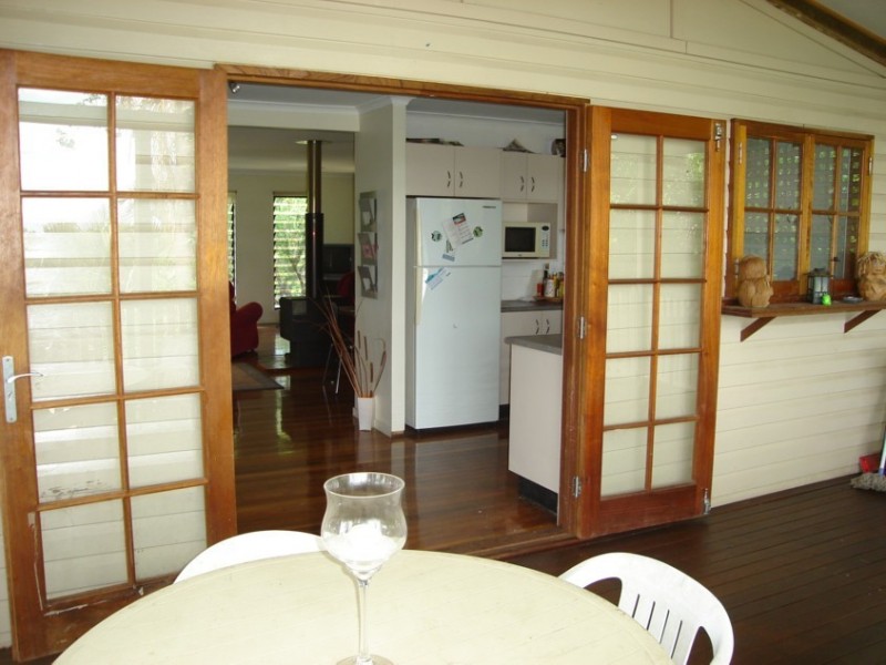 Seventeen Mile Rocks QLD 4073