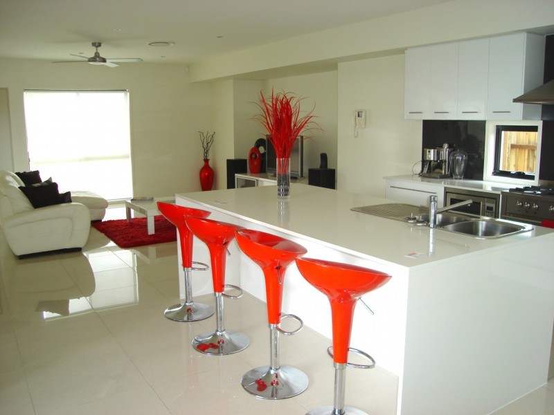 61 Sinnamon Road, Sinnamon Park QLD 4073