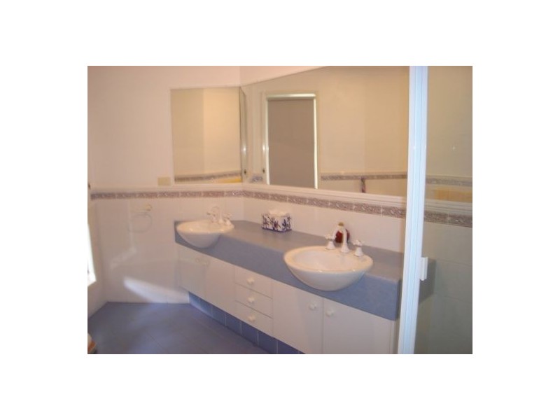 Middle Park QLD 4074