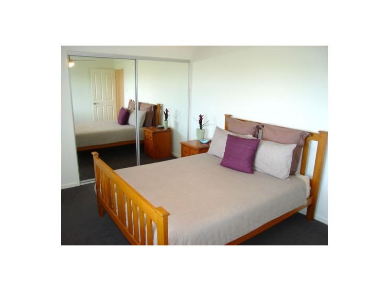 61 Sinnamon Road, Sinnamon Park QLD 4073