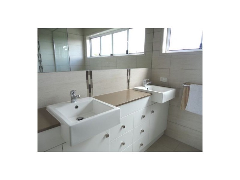 Middle Park QLD 4074