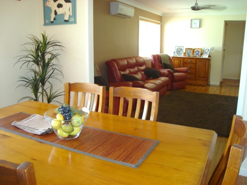 Jindalee QLD 4074