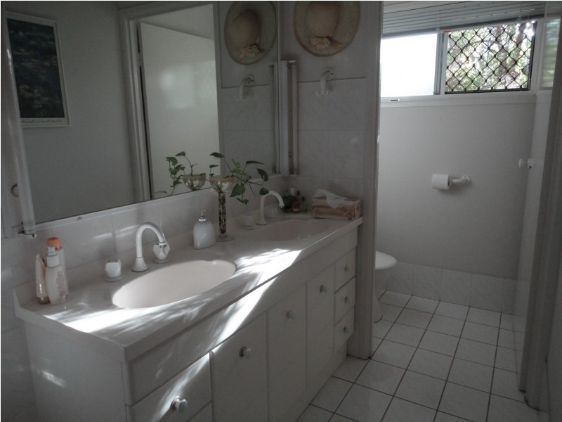 Sinnamon Park QLD 4073