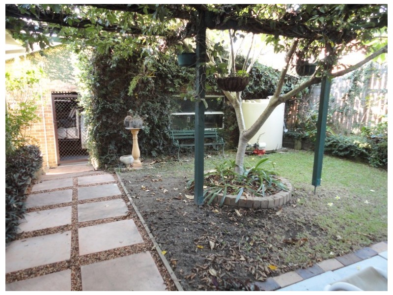 Sinnamon Park QLD 4073