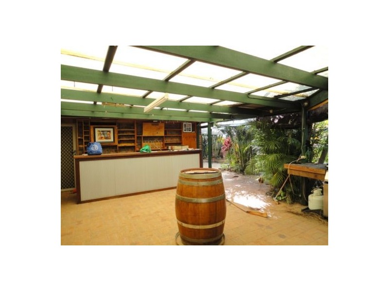 Seventeen Mile Rocks QLD 4073