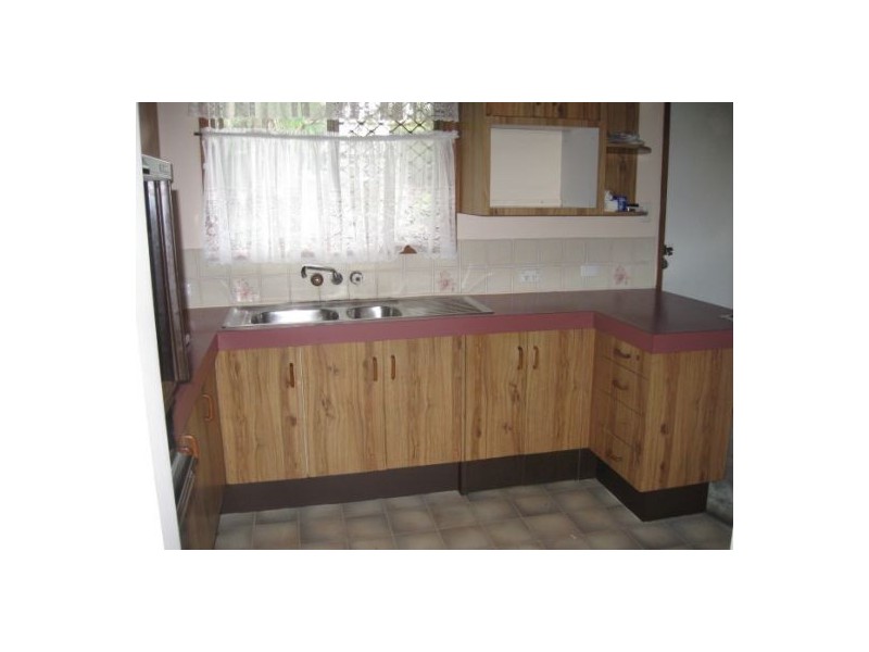 4 Mercator Street, Jamboree Heights QLD 4074