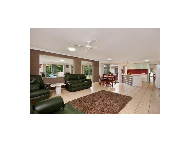 Sinnamon Park QLD 4073