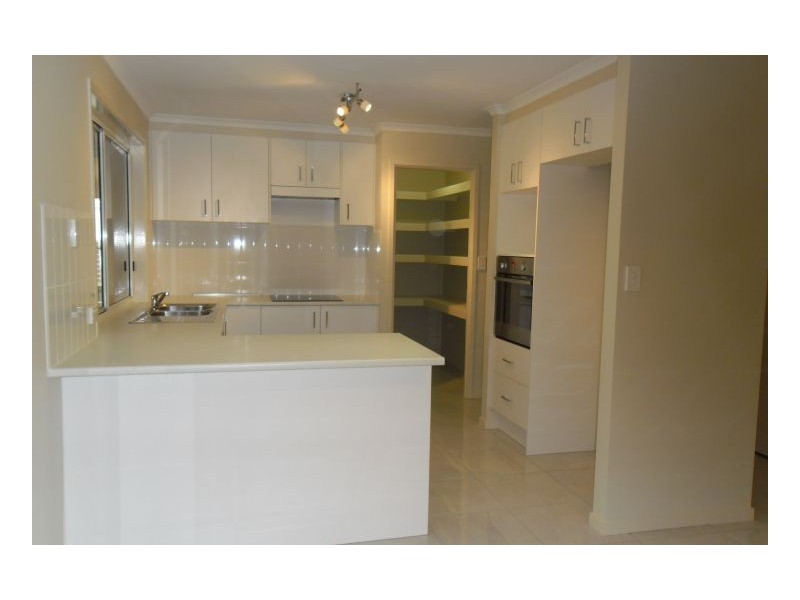 51 Tekapo Street, Westlake QLD 4074