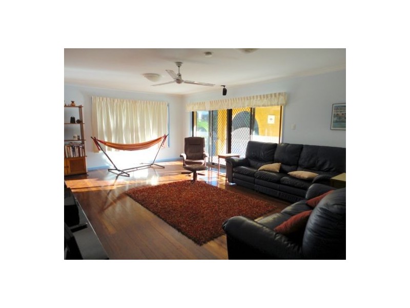 Jindalee QLD 4074