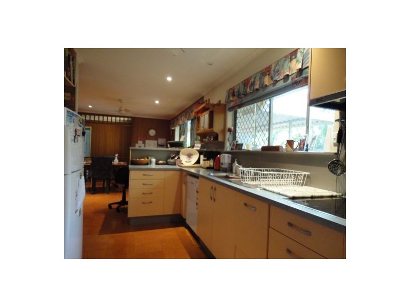 Jindalee QLD 4074