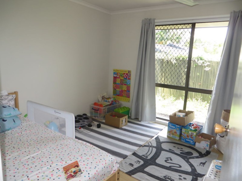 74 Oldfield Road, Sinnamon Park QLD 4073