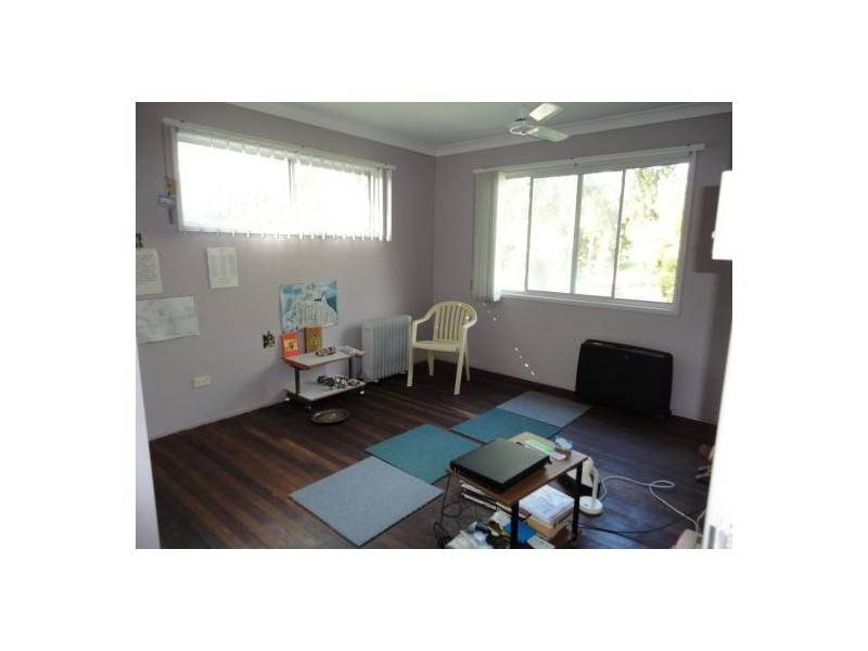 Seventeen Mile Rocks QLD 4073