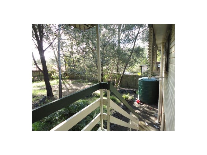 Seventeen Mile Rocks QLD 4073