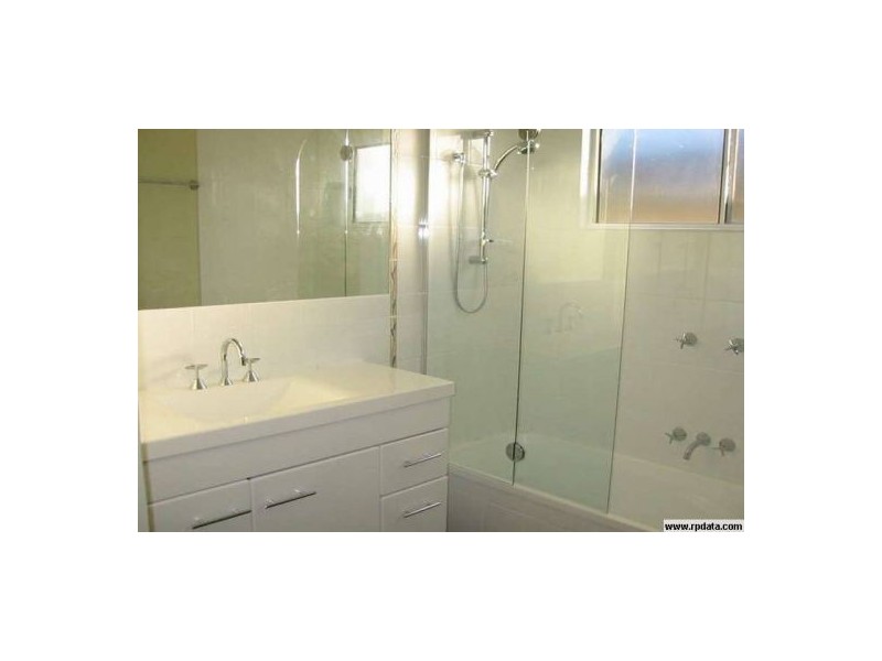 36 Kendall Street, Oxley QLD 4075