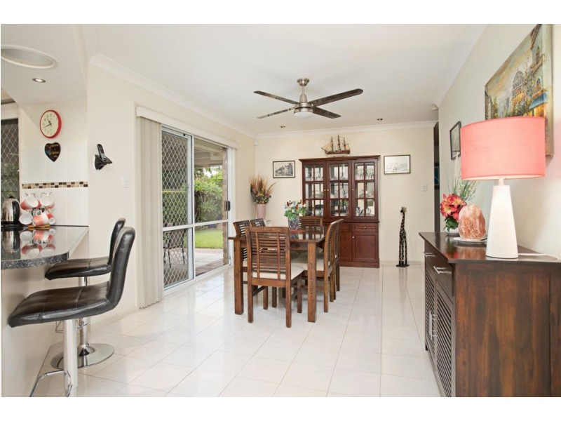 76 Pallert Street, Middle Park QLD 4074