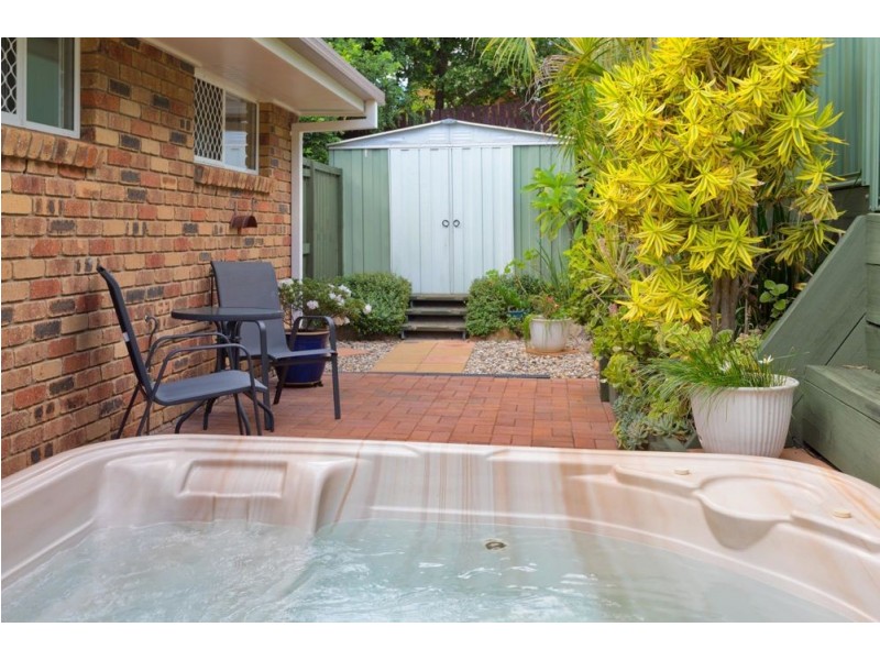 76 Pallert Street, Middle Park QLD 4074