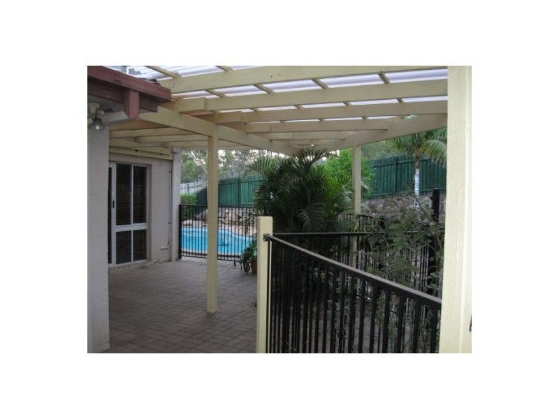 Sinnamon Park QLD 4073