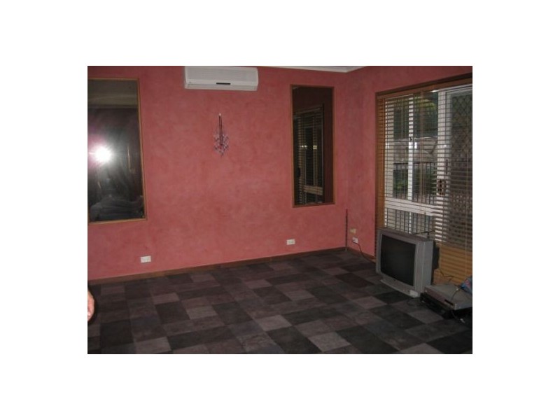 Sinnamon Park QLD 4073