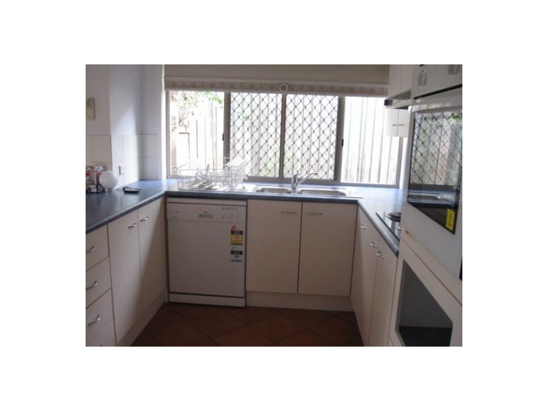 Sinnamon Park QLD 4073