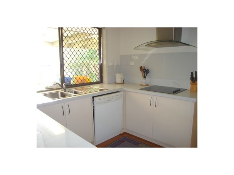 66 Raeside Street, Westlake QLD 4074