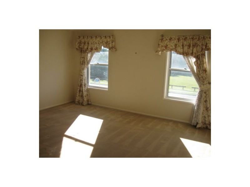 3 Ellerwood Street, Sinnamon Park QLD 4073