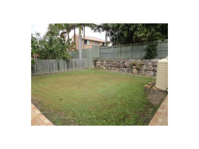 6 Vincent Place, Sinnamon Park QLD 4073