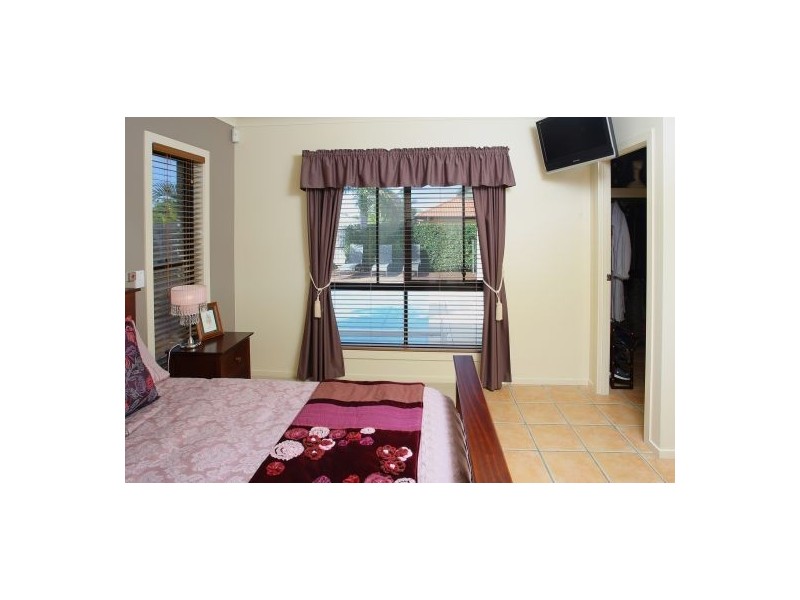 Sinnamon Park QLD 4073