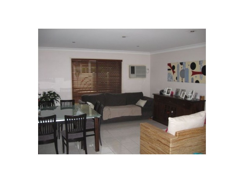 110 Oldfield Road, Sinnamon Park QLD 4073