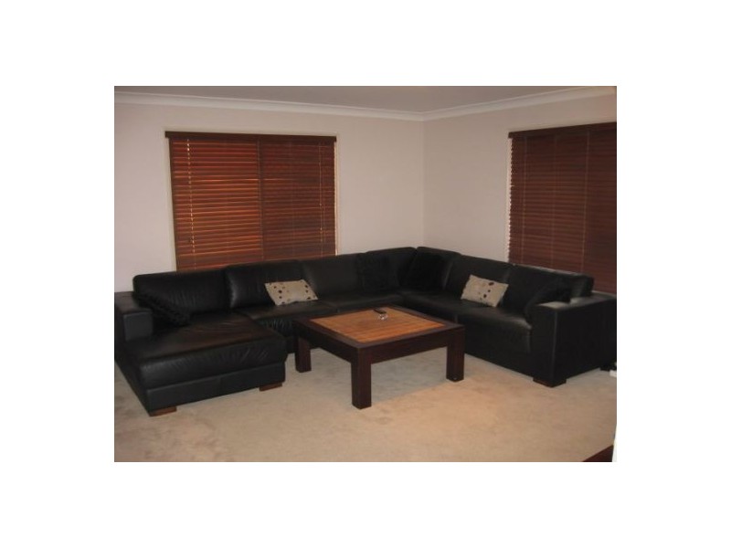 110 Oldfield Road, Sinnamon Park QLD 4073