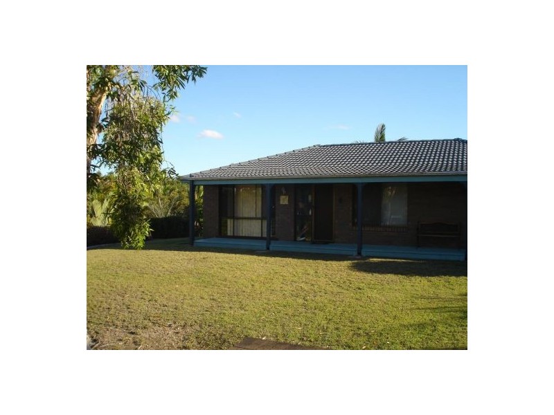 2 Samson Close, Sinnamon Park QLD 4073