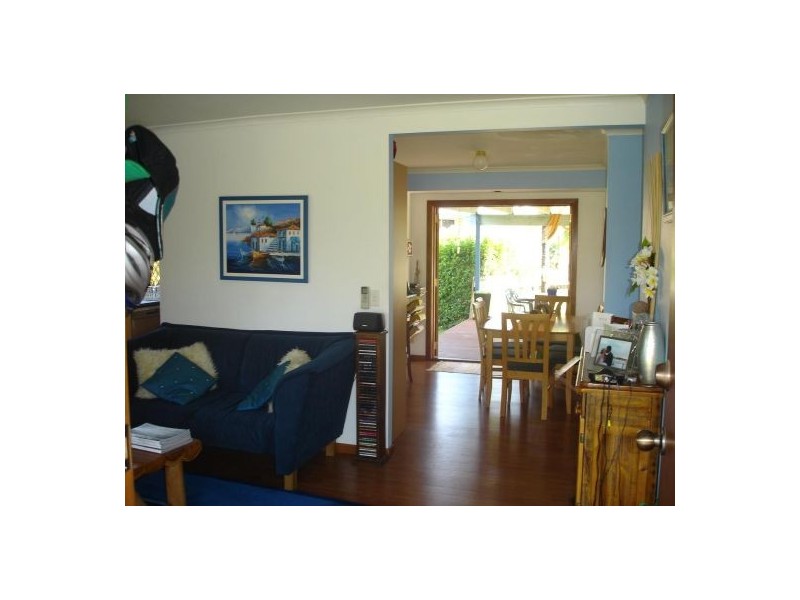 2 Samson Close, Sinnamon Park QLD 4073