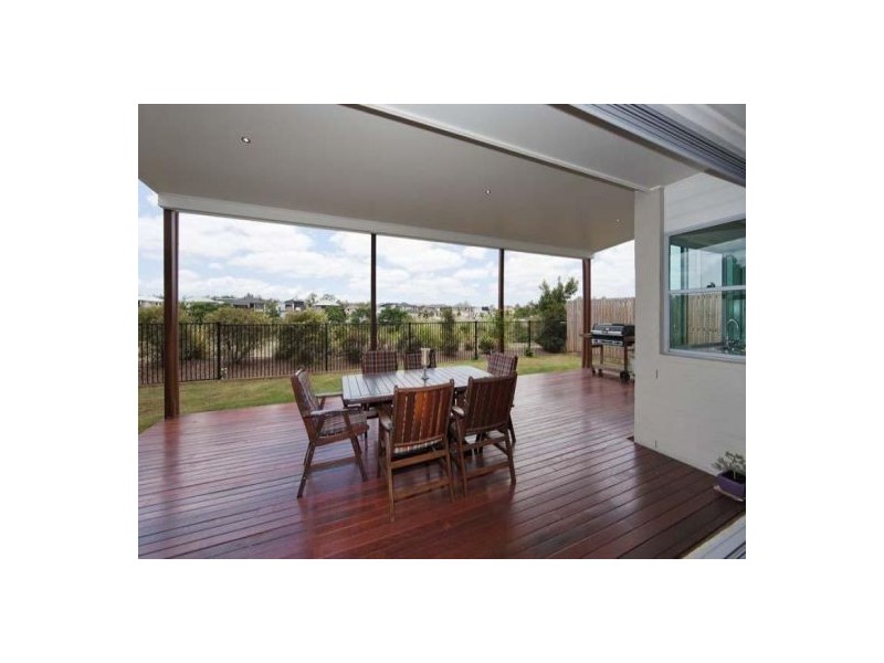 Sinnamon Park QLD 4073