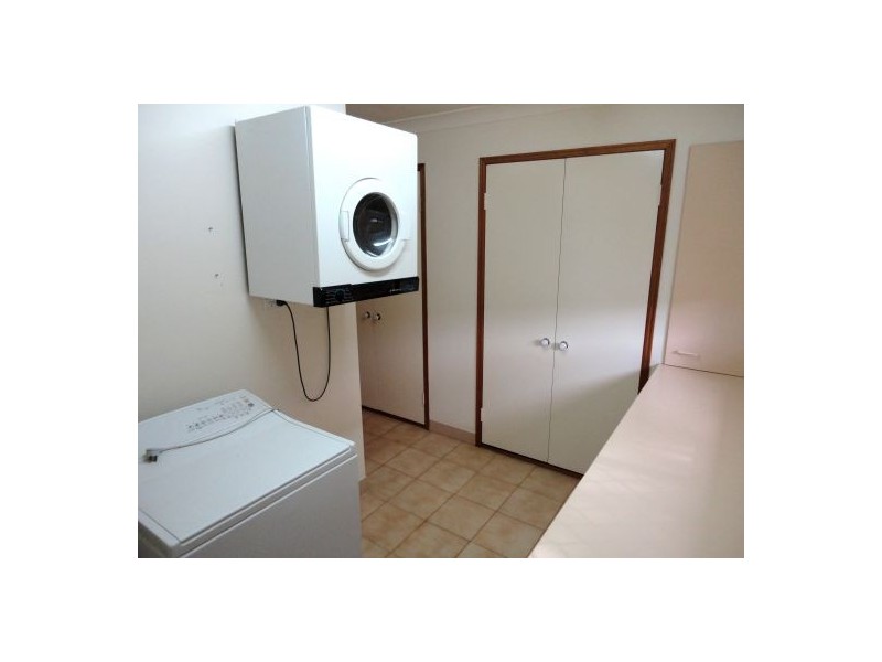 Mount Ommaney QLD 4074