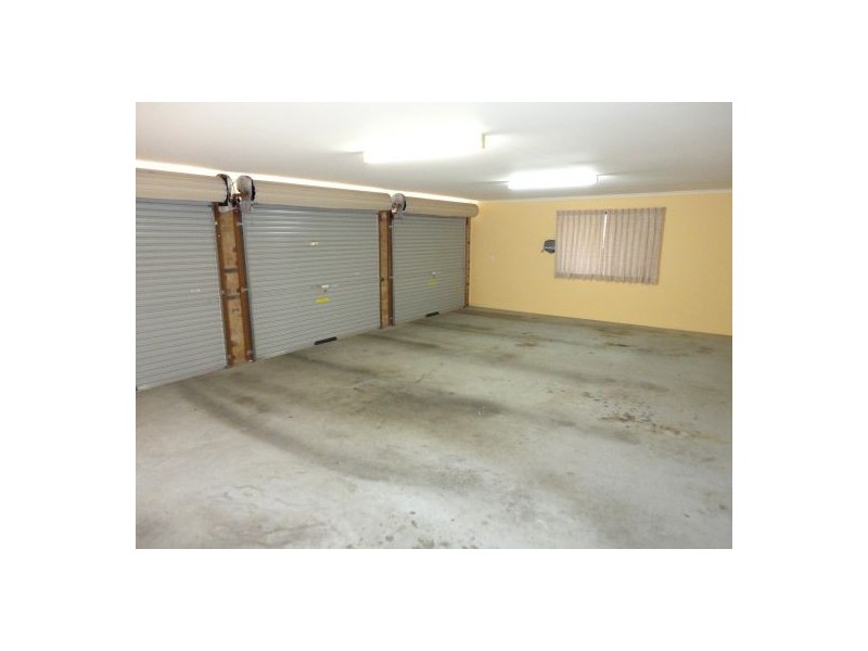 Mount Ommaney QLD 4074