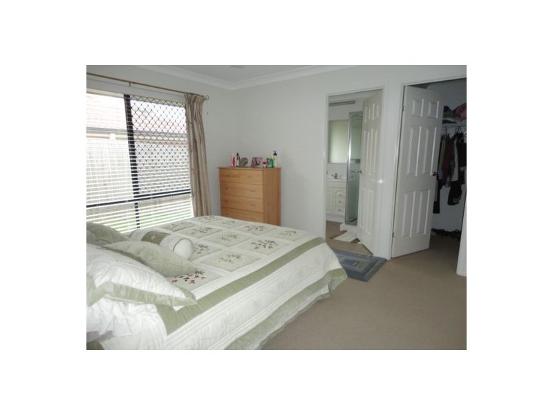 Sumner QLD 4074