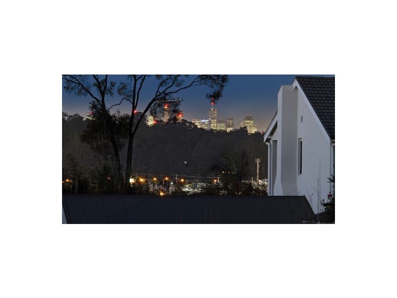 Mount Ommaney QLD 4074