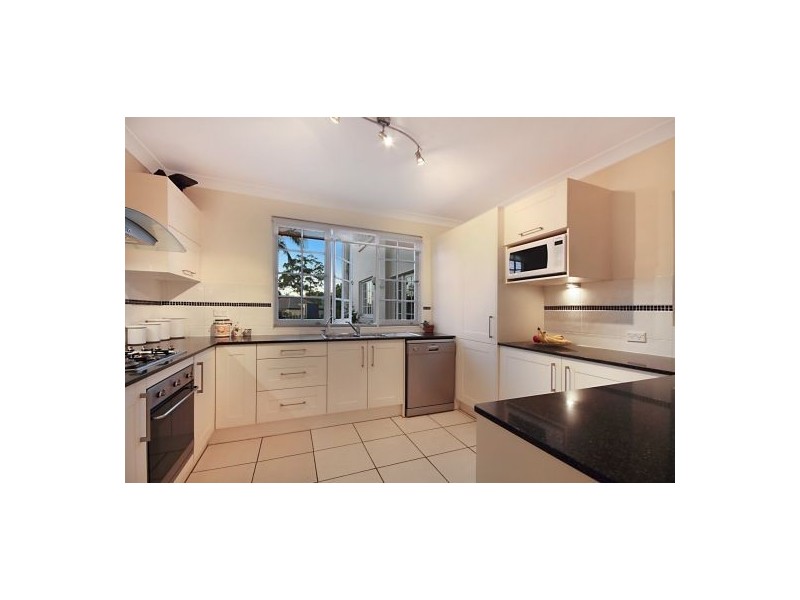 Mount Ommaney QLD 4074