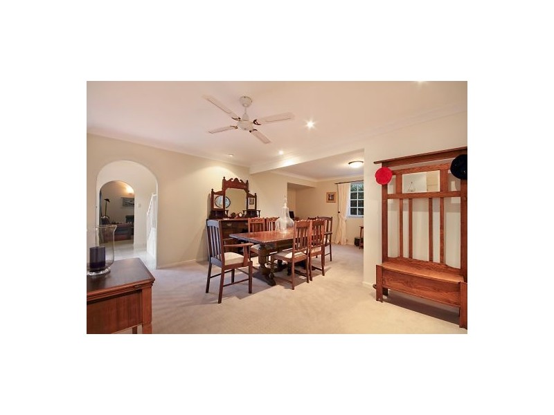 Mount Ommaney QLD 4074