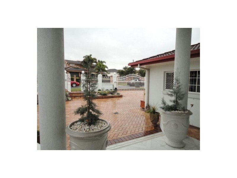 Westlake QLD 4074
