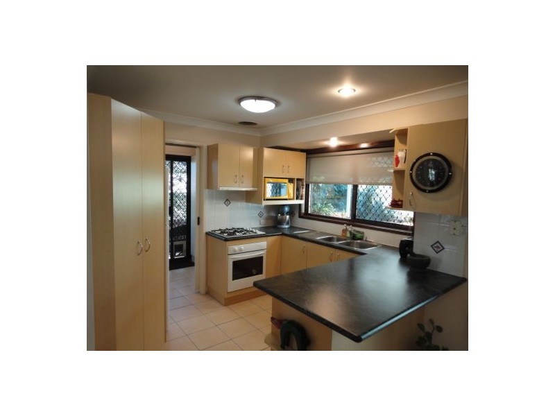 101 Raeside Street, Westlake QLD 4074