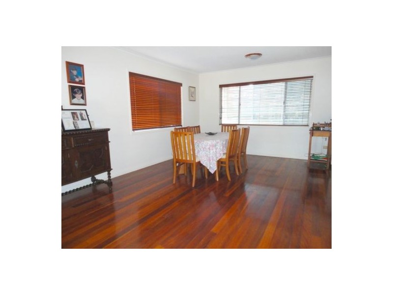 Jindalee QLD 4074