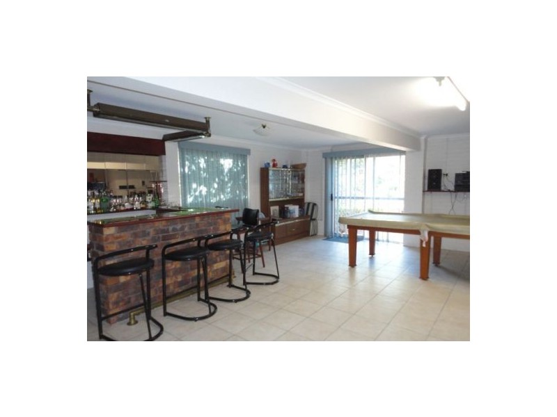 Jindalee QLD 4074