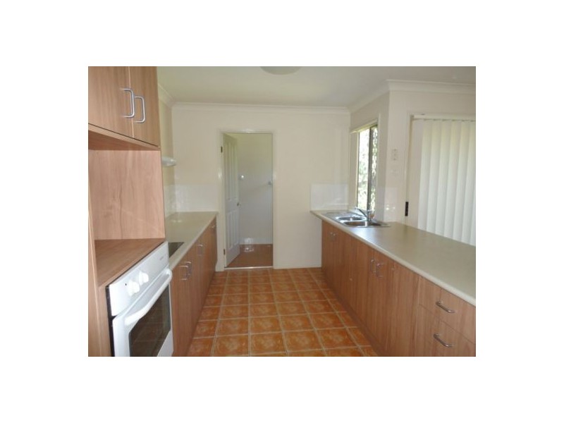 Seventeen Mile Rocks QLD 4073