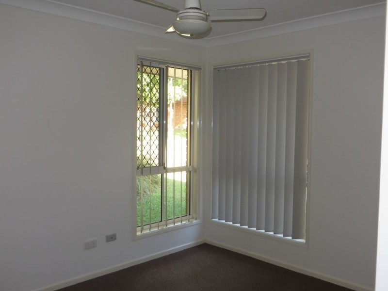 30 Pringle  Place, Forest Lake QLD 4078